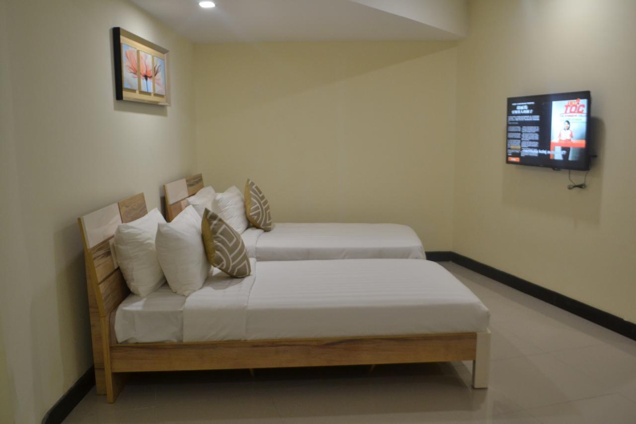 My Inn Hotel Kota Samarahan Экстерьер фото
